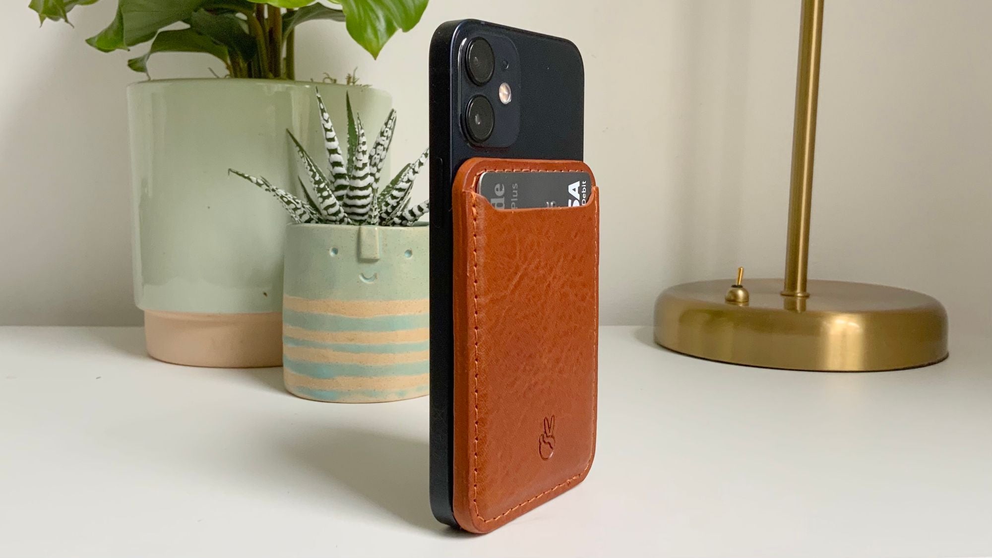 Minimaliist MagSafe wallet – Geometric Goods