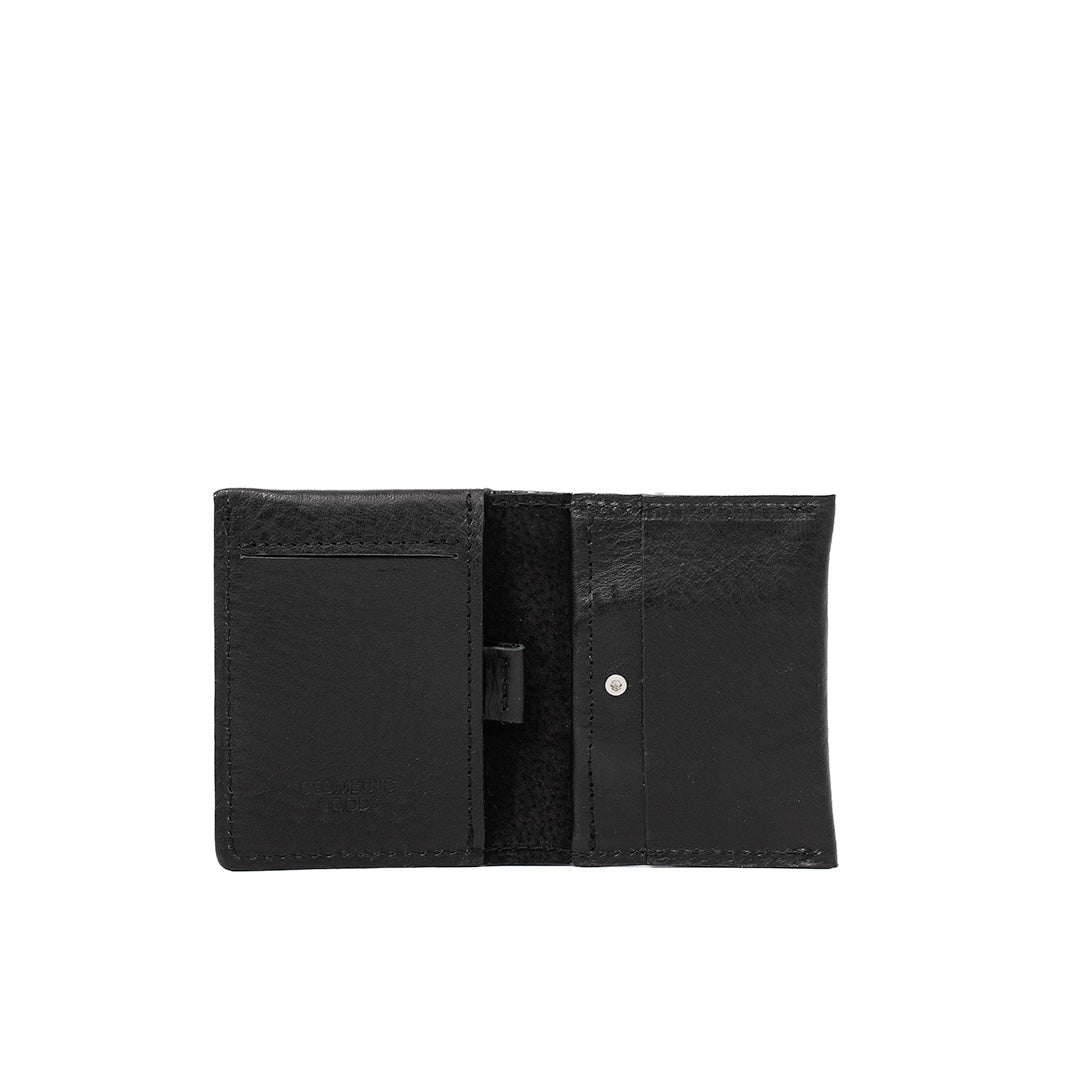 black leather card wallet with secret airtag pocket
