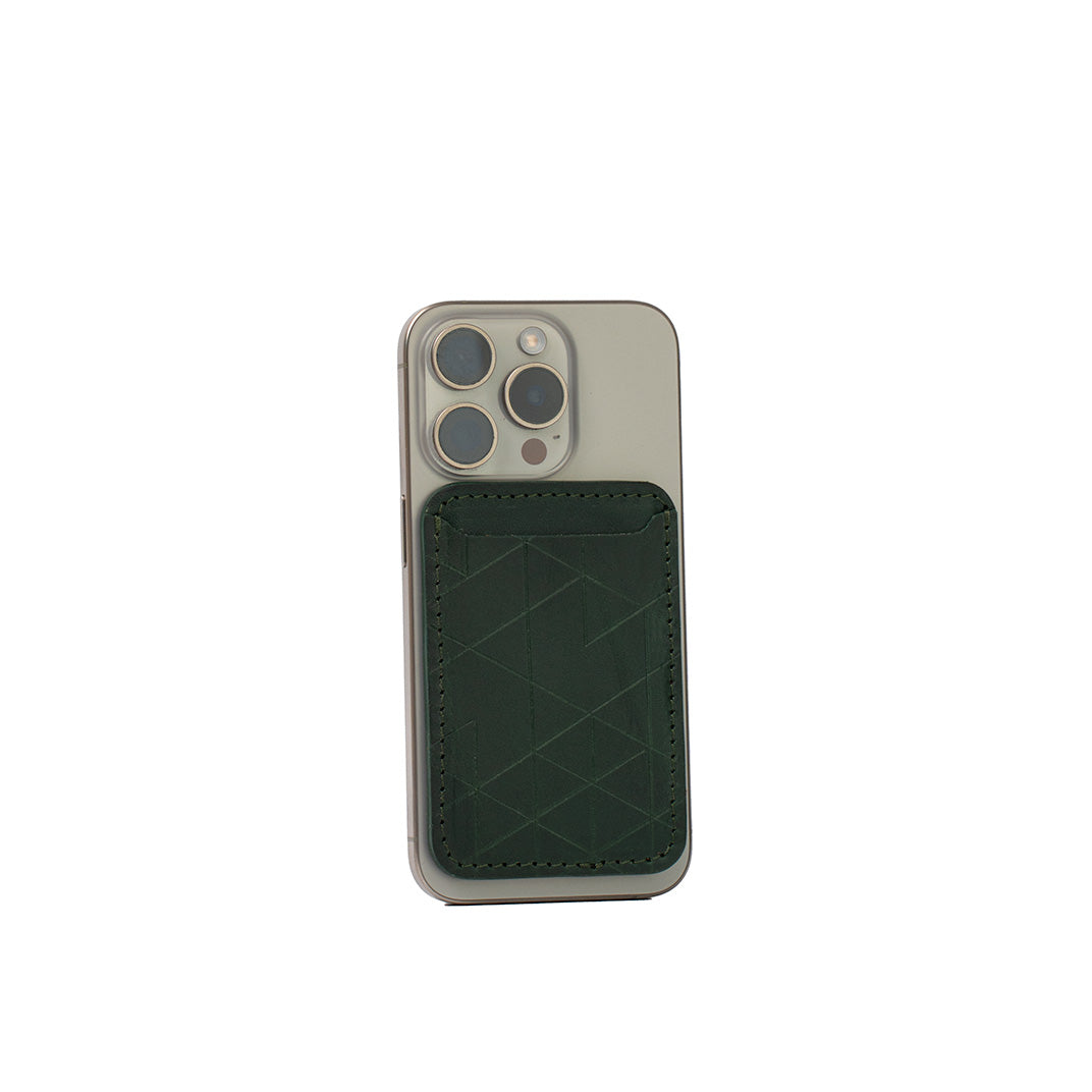 Dark green leather MagSafe wallet for iPhone, handcarved Vectors geometric design, Italian vegetable-tanned leather, minimalist card holder, MagSafe compatible