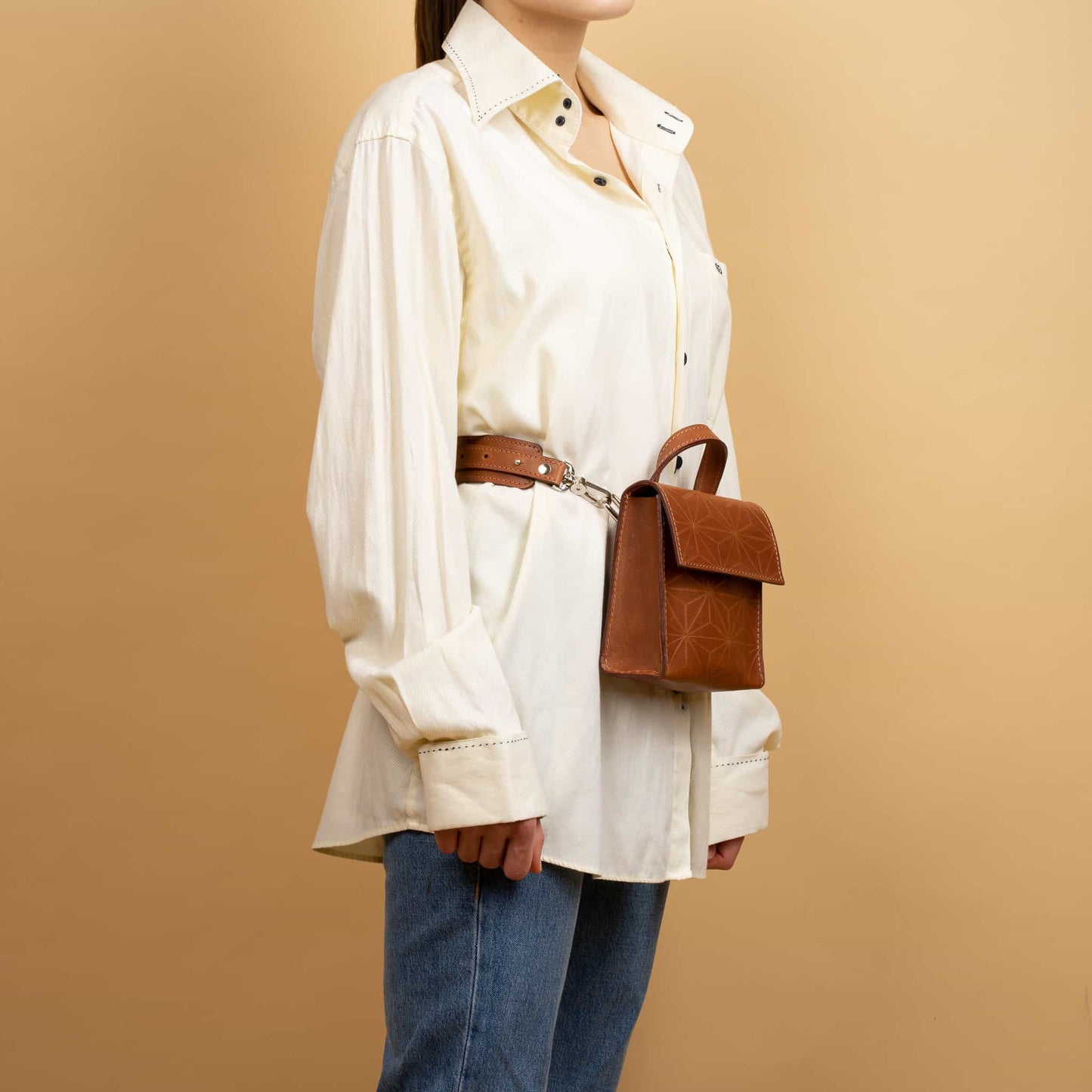 brown leather bum bag