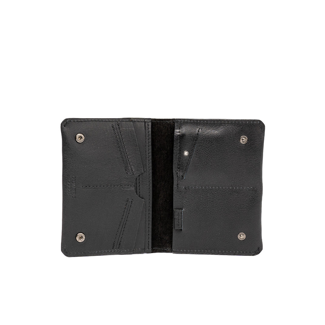 airtag travel wallet 2.1 for passport and cash made of black leather