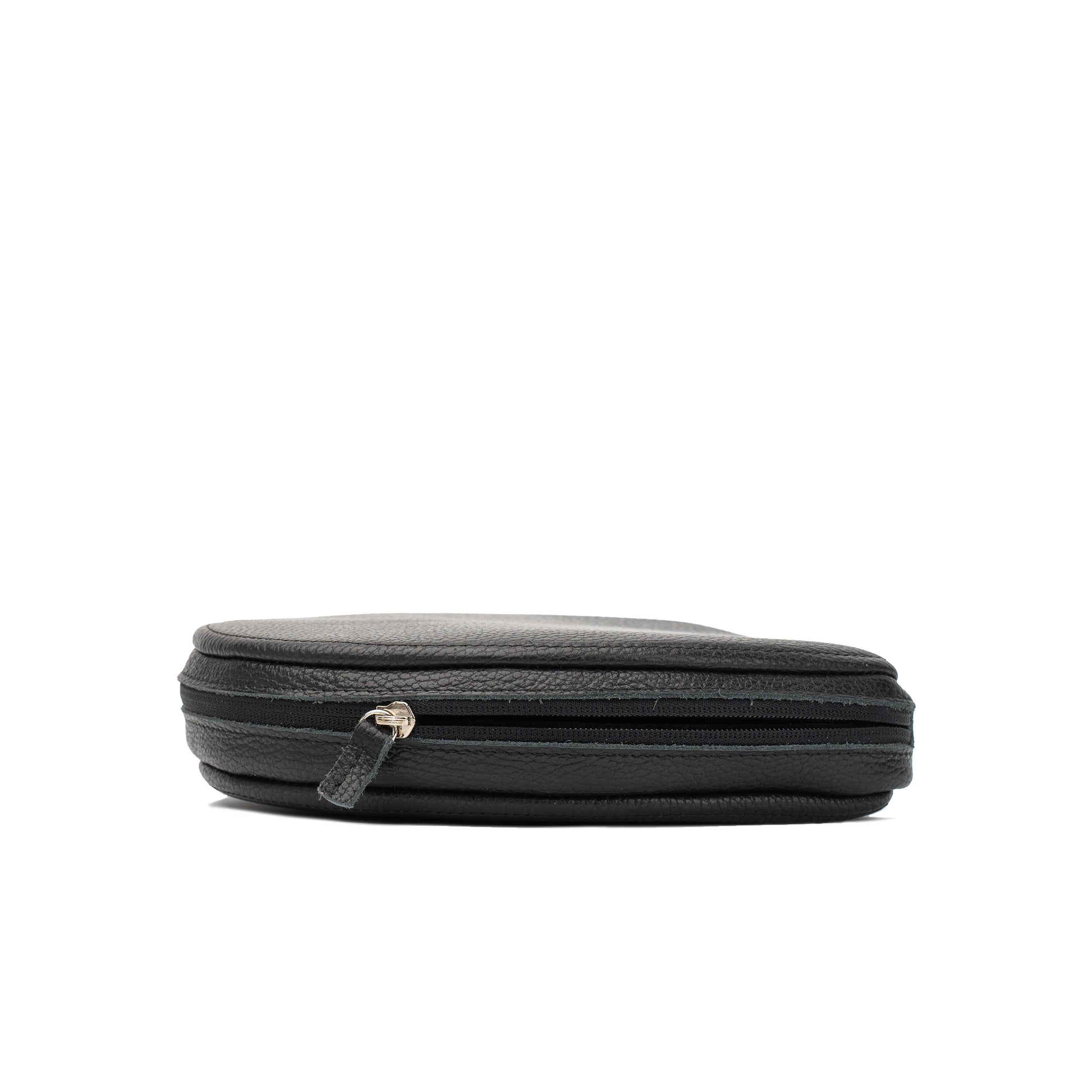 Slim side profile of black flat-grain leather AirPods Max case with zip-around closure