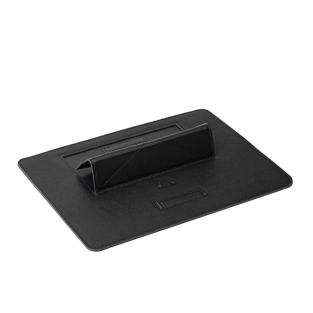 Desktop iPad holder in black Italian leather – elegant tablet dock with five adjustable positions