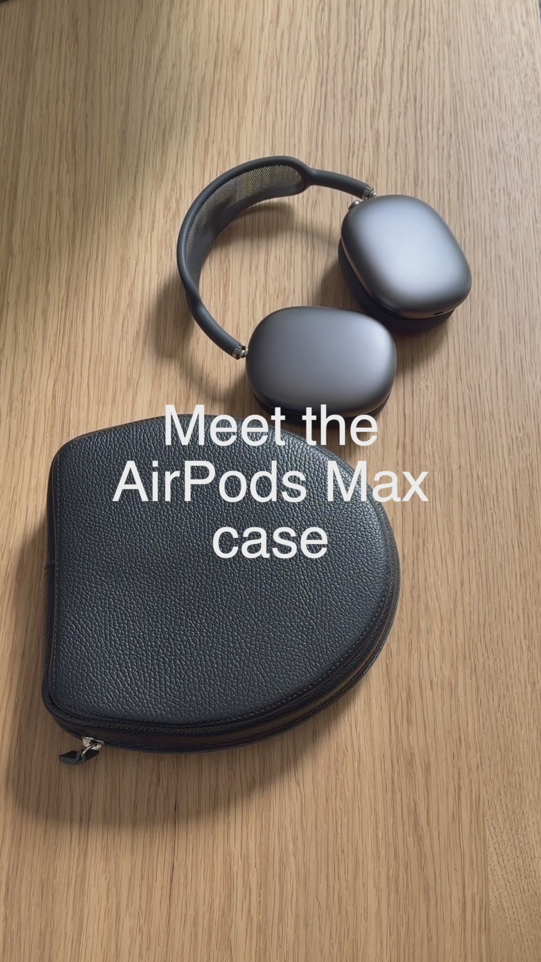 動画を読み込む: Black Leather Case for AirPods Max 2