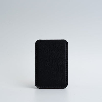 black minimal card holder with magsafe