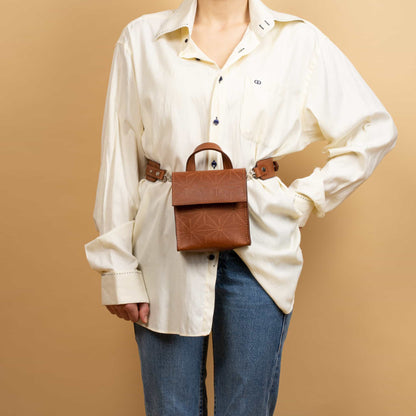 brown leather fanny pack