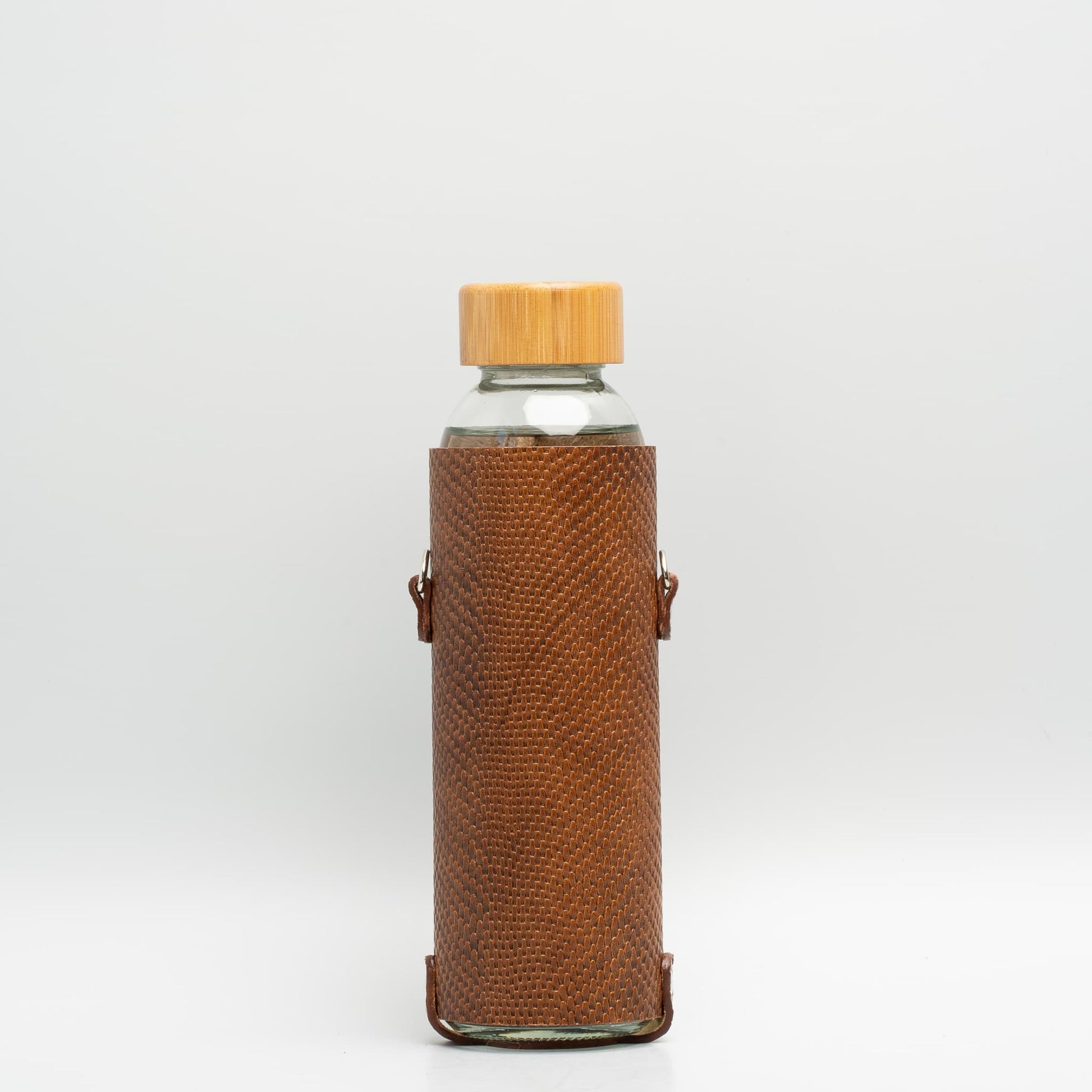Leather crossbody water bottle holder – Geometric Goods